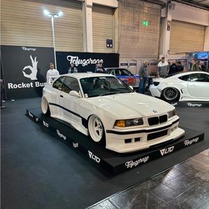 Meet your Posher, Jacey